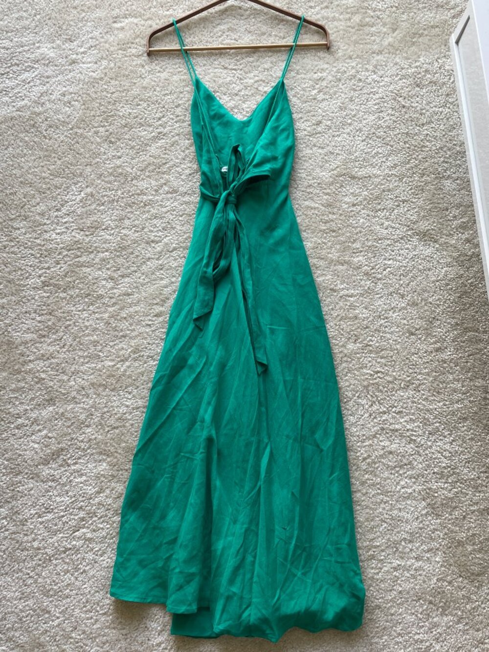 Vibrant OYSHO Linen Criss Cross Back Summer Dress